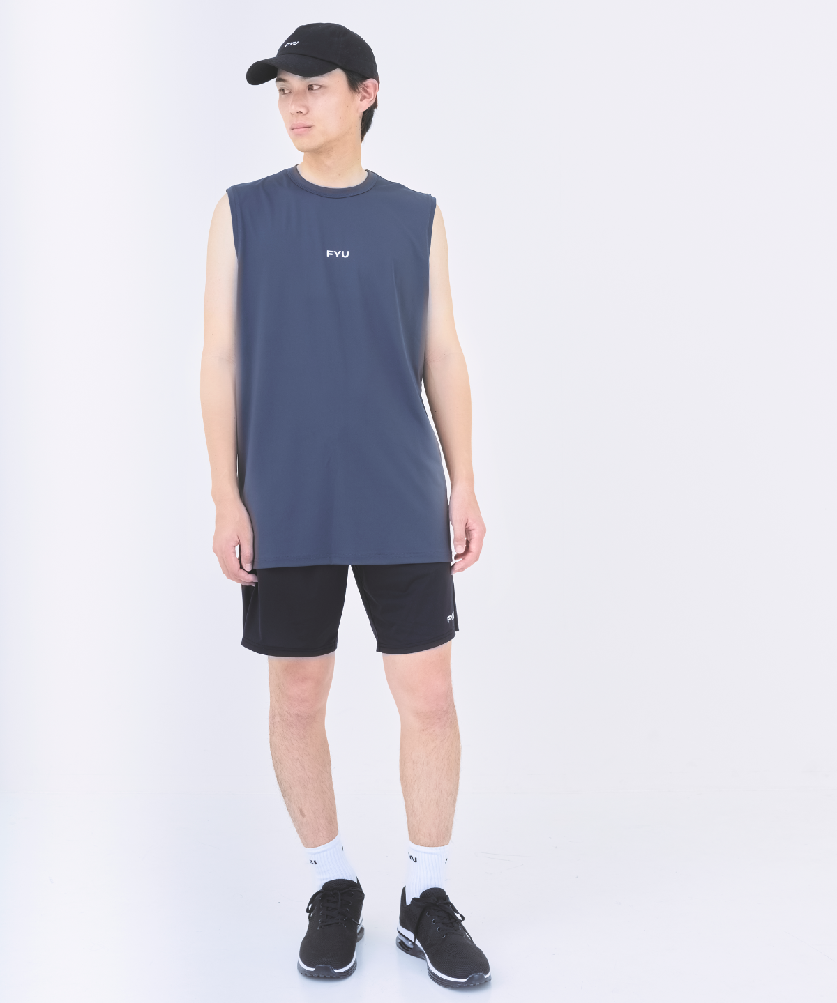 ACTIVE SLEEVELESS T-SHIRTS